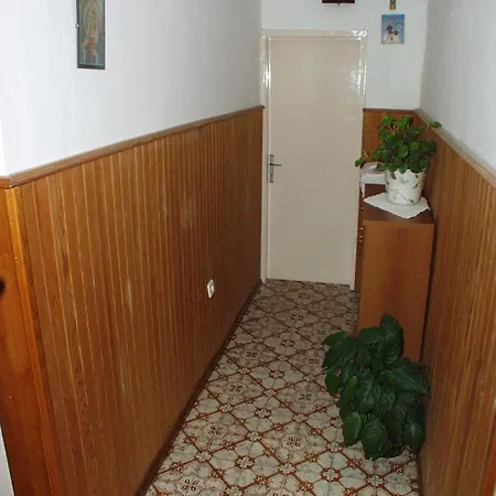 Seaside Holiday House - 690 Σπίτι διακοπών Pašman